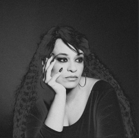 Tulipa Ruiz volta a Belém com show gratuito no Teatro Gasômetro