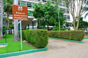 Cerca de 4 mil servidores de Cuiabá podem ser impactados com mudanças no auxílio insalubridade